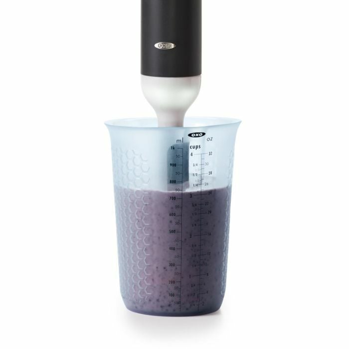 4-cup-squeeze-and-pour-measuring-cup-v5 measuring_cup_3.jpg