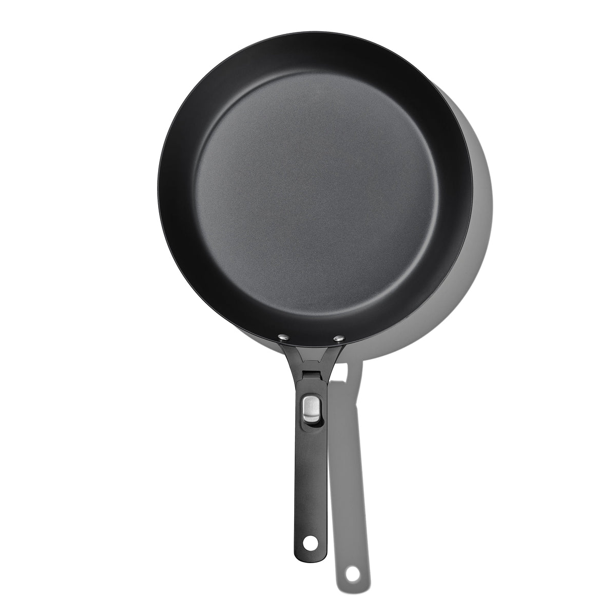 outdoor-12-inch-carbon-steel-pan-with-removable-handle-g4 od__2059650001_12incarbonsteelpan_62_rgb.jpg