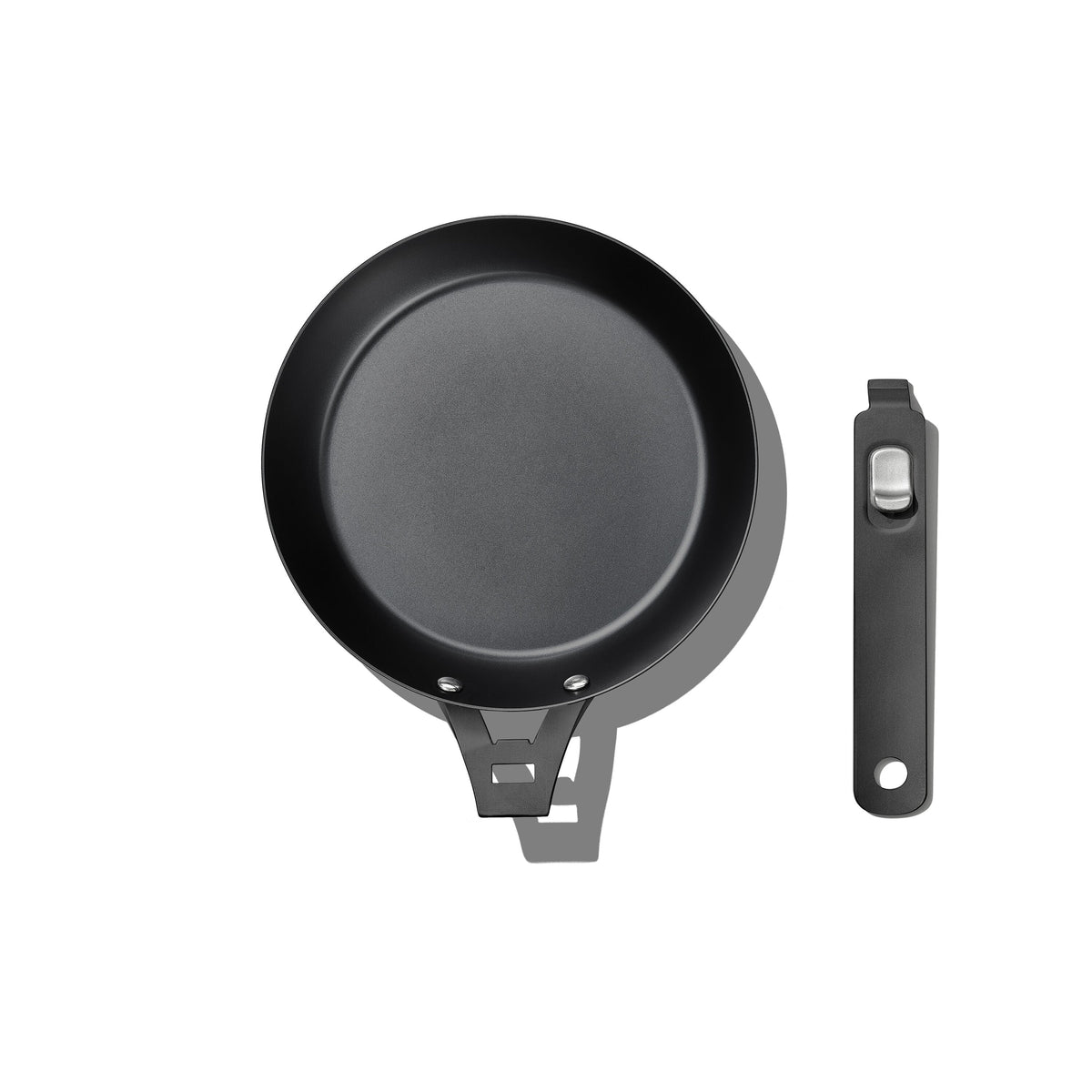 carbon-steel-with-removable-handle-8in-pan-j5 od__2059660001__8incarbonsteelpan_75_rgb.jpg