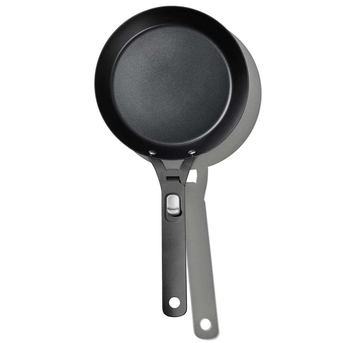 carbon-steel-with-removable-handle-8in-pan-j5 od__2059660001__8incarbonsteelpan_76_01_rgb.jpg