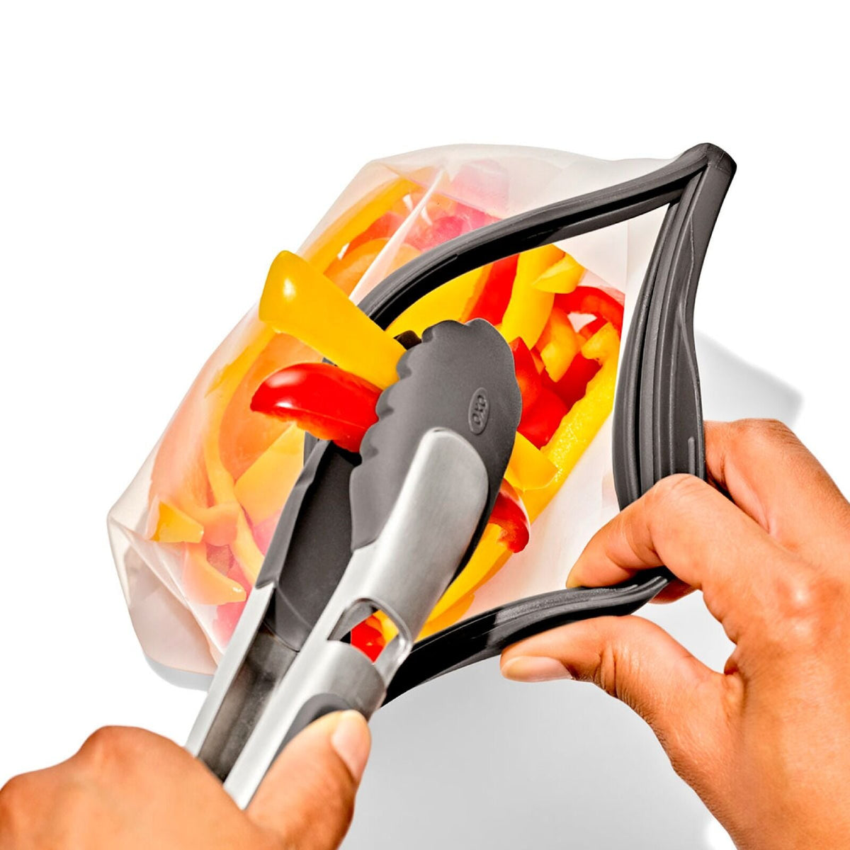 outdoor-silicone-reusable-sandwich-bag-28-oz-g8 odr_9112700_siliconesandwichbag28oz_pdp_02.jpg