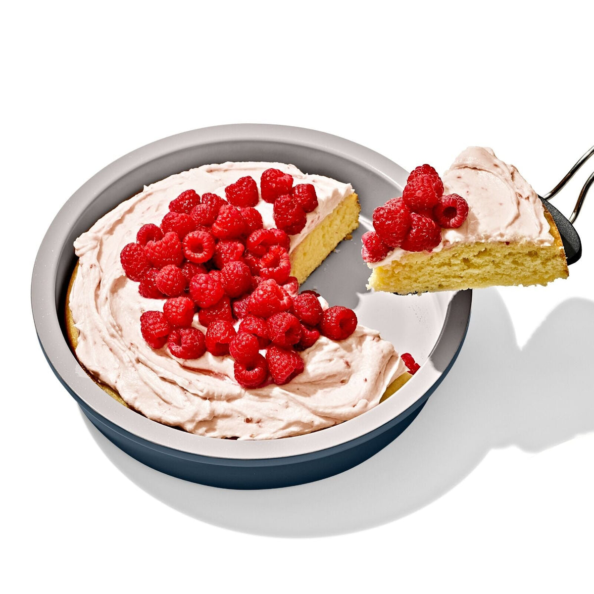 non-stick-pro-ceramic-coated-metal-bakeware-9-round-cake-pan-storm-blue-r1 oxo_11414100_9in-round-cake-pan-stormblue_apdp_03.jpg