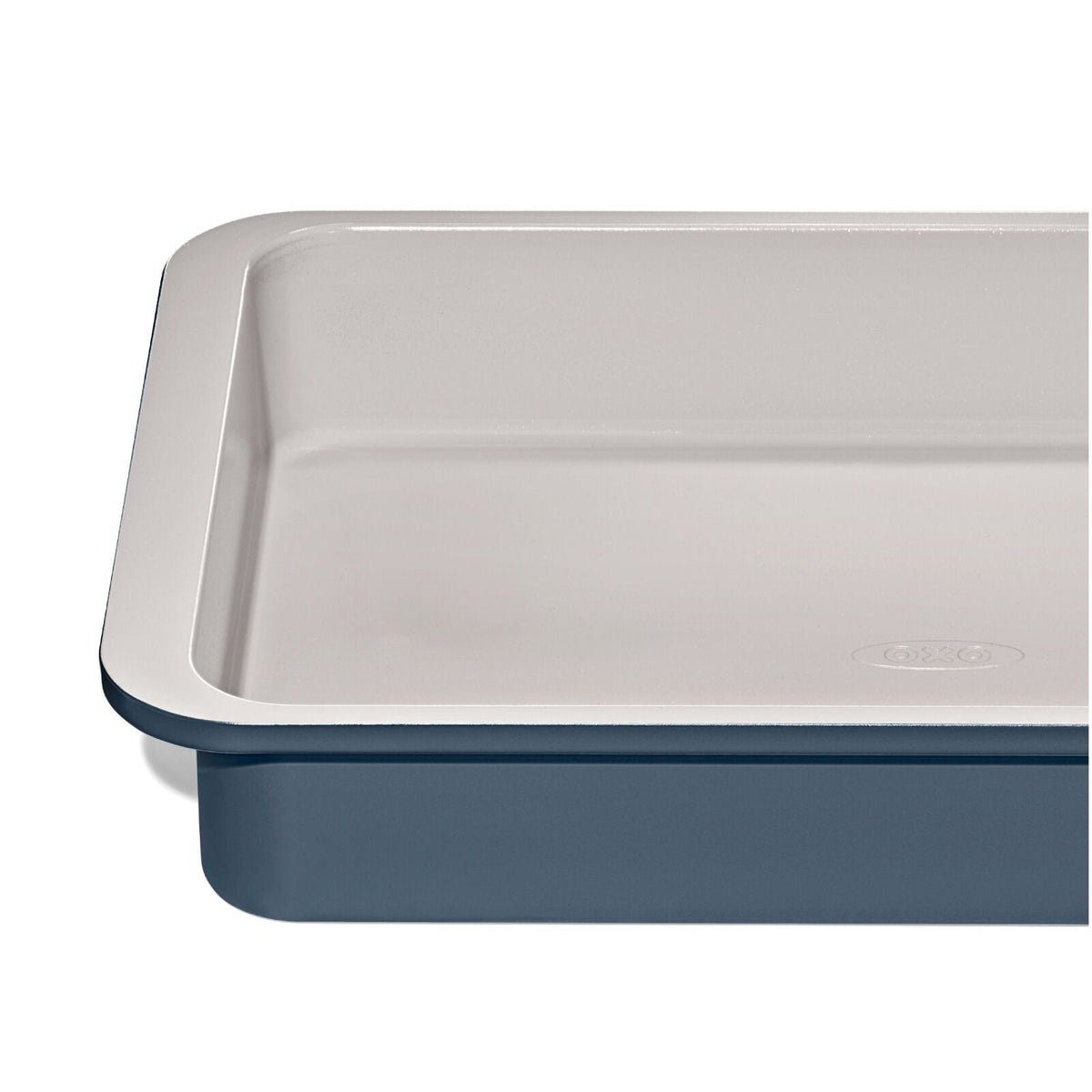 non-stick-pro-ceramic-coated-metal-bakeware-9-x-13-cake-pan-storm-blue-i7 oxo_9x13-cake-pan-stormblue_pdp_05.jpg