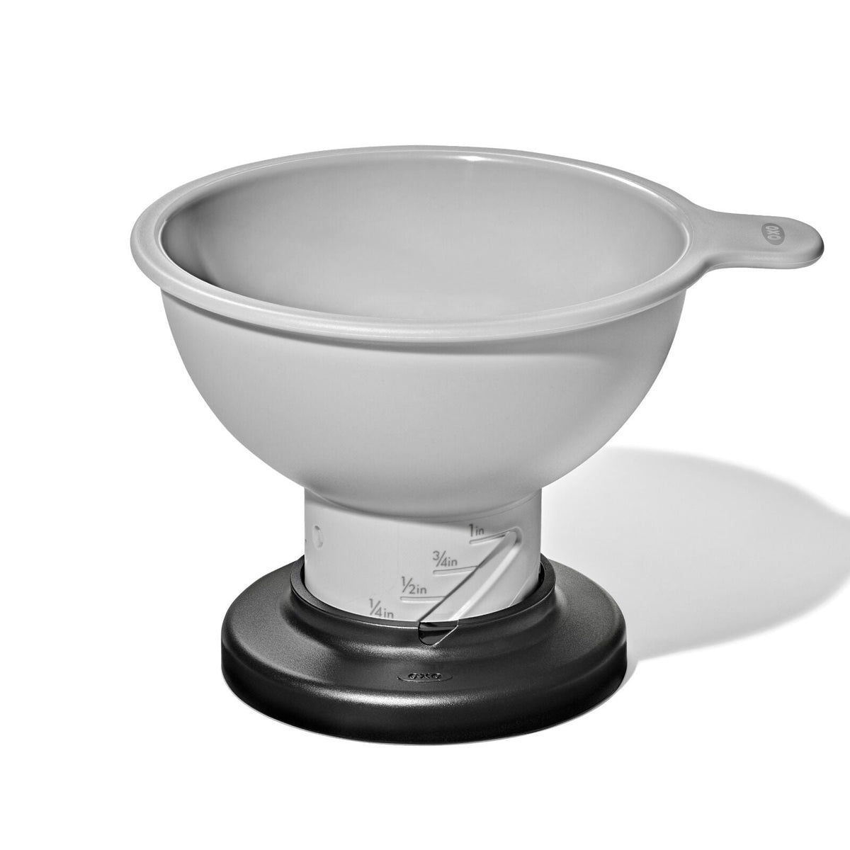 adjustable-funnel-v8 oxo_adjustable-funnel_apdp_00_main.jpeg