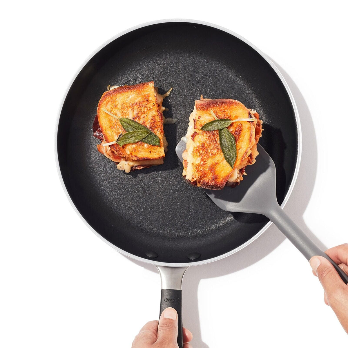 non-stick-pro-every-day-10-inch-fry-pan-x2 oxo_cc010469-001_nonstick-everyday-10in-fry-pan_pdp_05.jpg