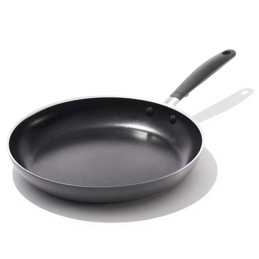 non-stick-pro-every-day-12-inch-frypan-t1 oxo_cc010470-001_nonstick-everyday-12in-fry-pan_pdp_01.jpg