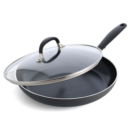 non-stick-pro-every-day-12-inch-frypan-with-lid-r9 oxo_cc010471-001_nonstick-everyday-12in-fry-pan-w-lid_pdp_01.jpg