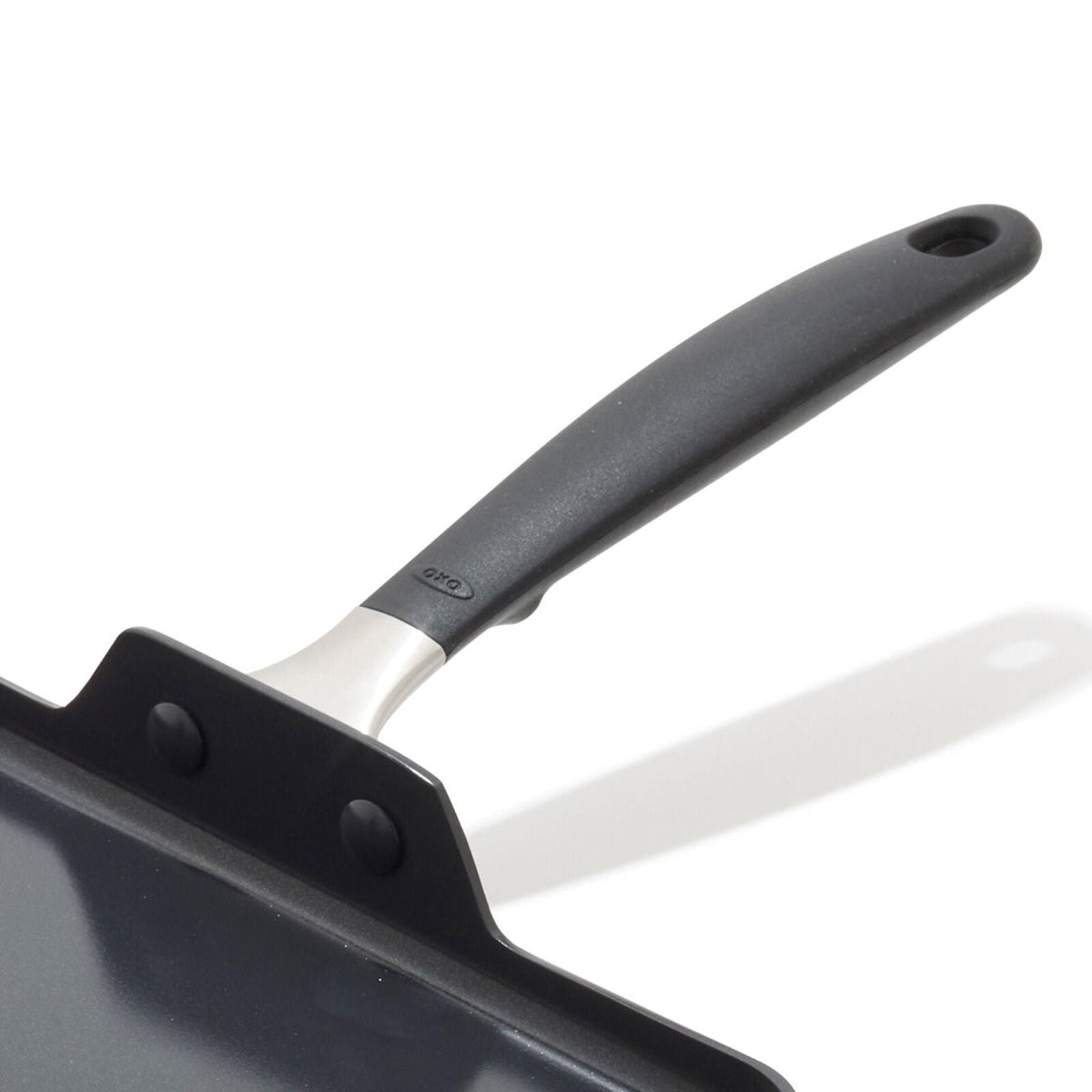 oxo-stainless-steel-everyday-11-in-square-griddle-y6 oxo_cc010472-001_nonstick-everyday-11in-square-griddle_pdp_04.jpg