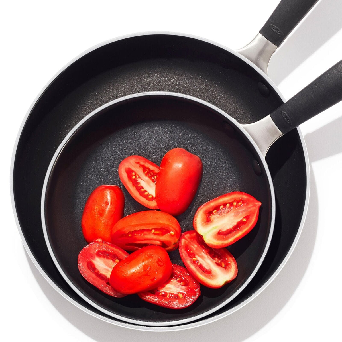 non-stick-pro-every-day-2-piece-frypan-set-f8 oxo_cc010473-001_nonstick-everyday-2pc-fry-pan-set_pdp_06.jpg