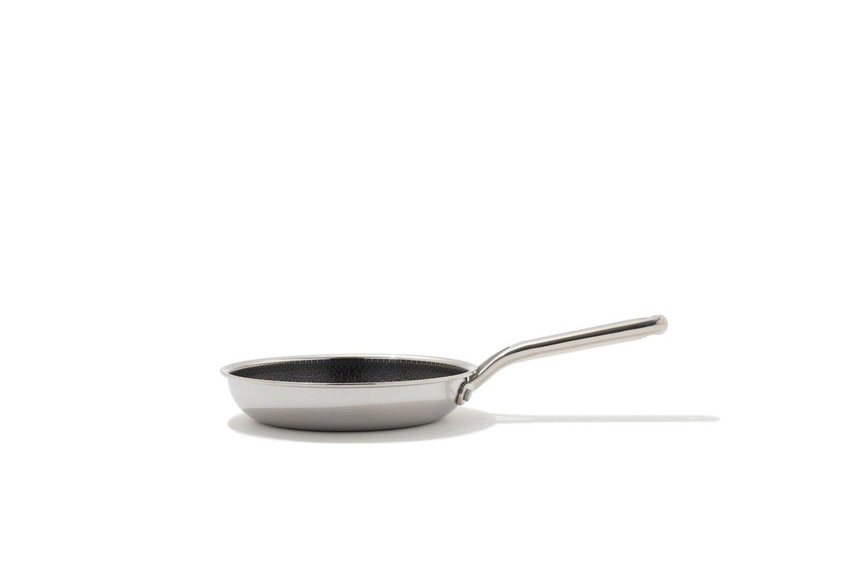 trident-hybrid-non-stick-stainless-steel-10-piece-set-b1 oxo_cc011152-001_trident-10pc-set_10.jpg