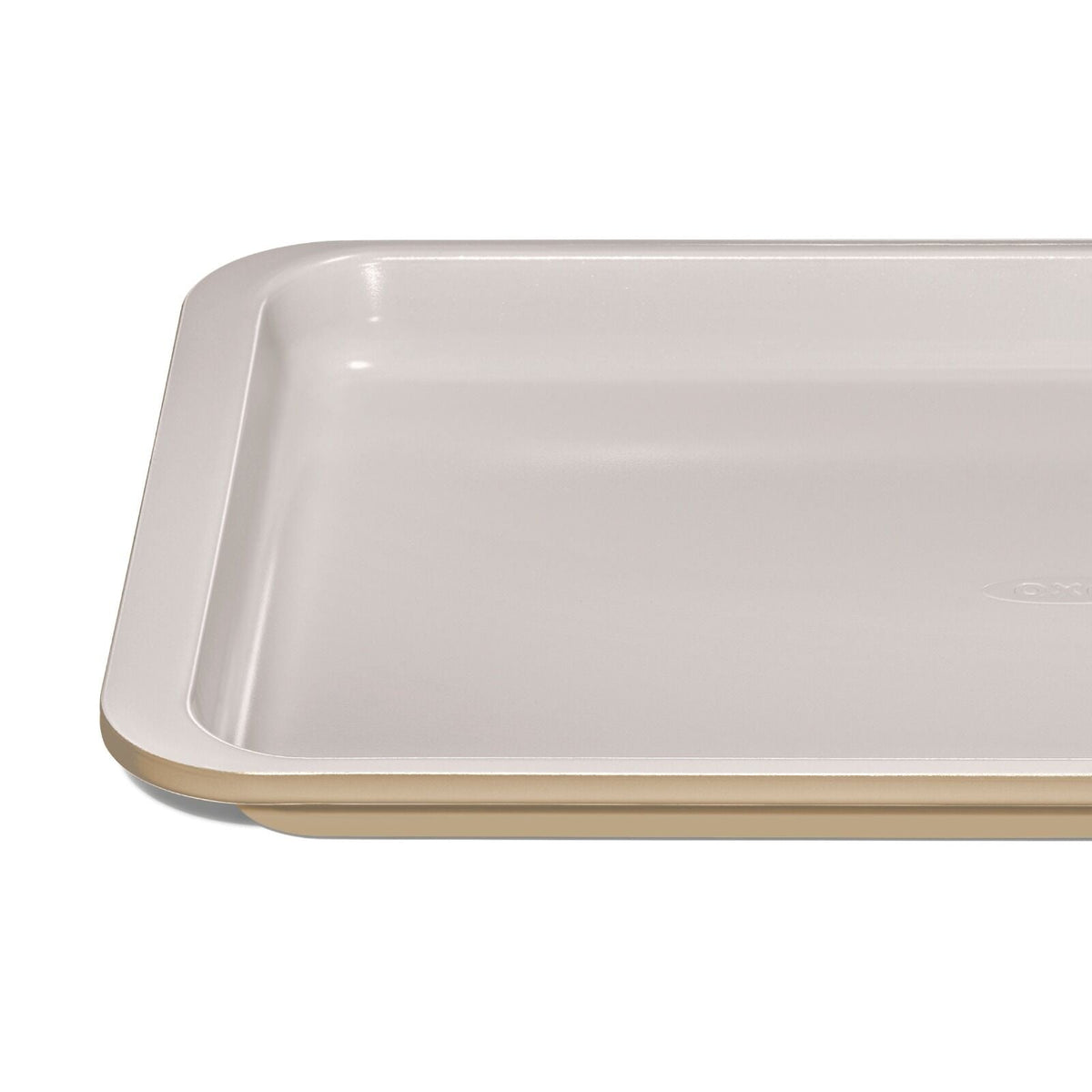 non-stick-pro-ceramic-coated-metal-bakeware-jelly-roll-pan-i3 oxo_gg_11415700_jelly-roll-pan-biscuit_pdp_04.jpg