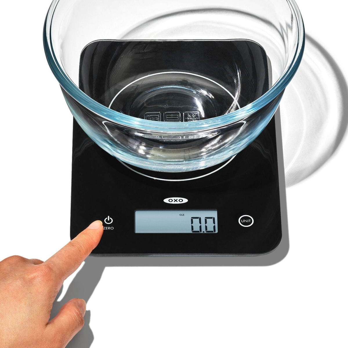 everyday-glass-food-scale-11lbs-5kg-c7 oxo_glass_food_scale-11345800_014.jpg
