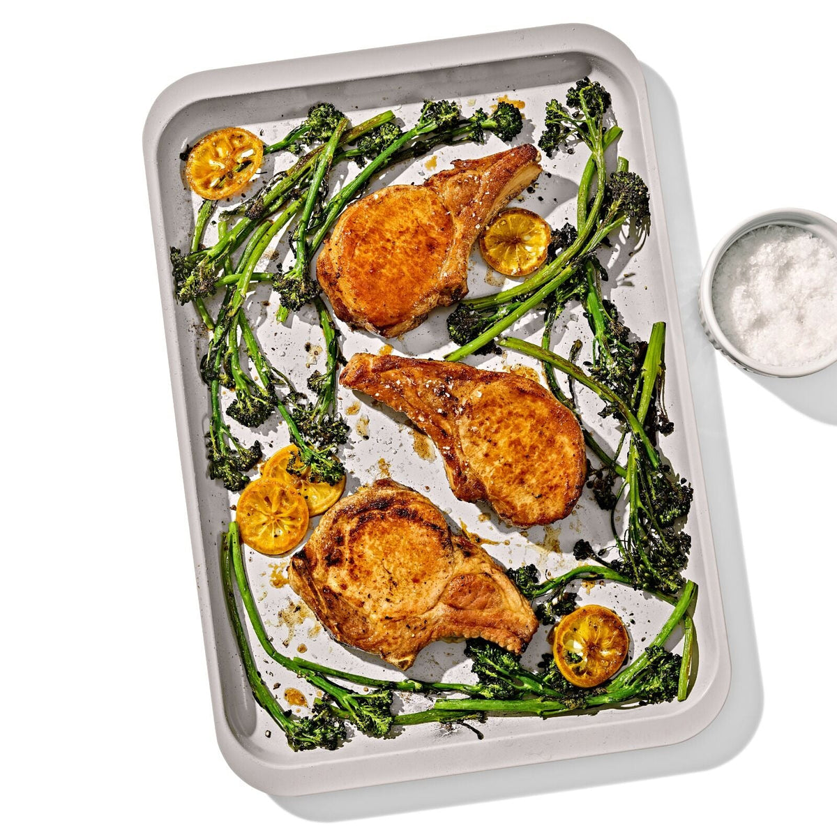 non-stick-pro-ceramic-coated-metal-bakeware-half-sheet-pan-storm-blue-h8 oxo_half-sheet-pan_pdp_04.jpg