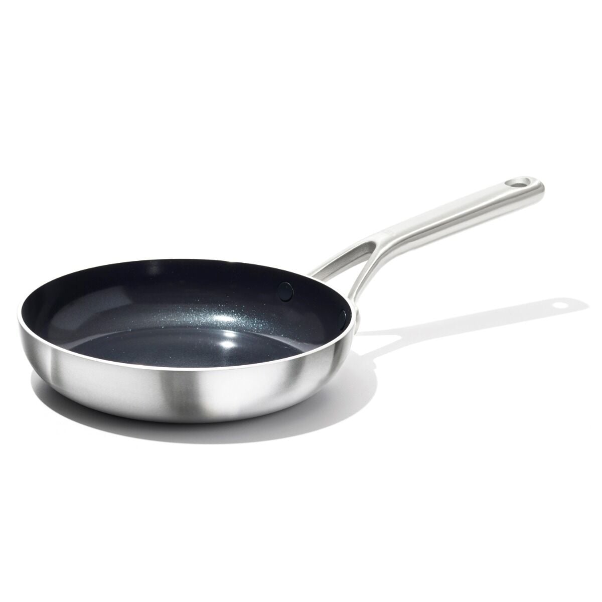 stainless-steel-mira-series-8in-frypan-ceramic-b8 oxo_mss_ph00882_frypans_8in_ns_1060.jpg
