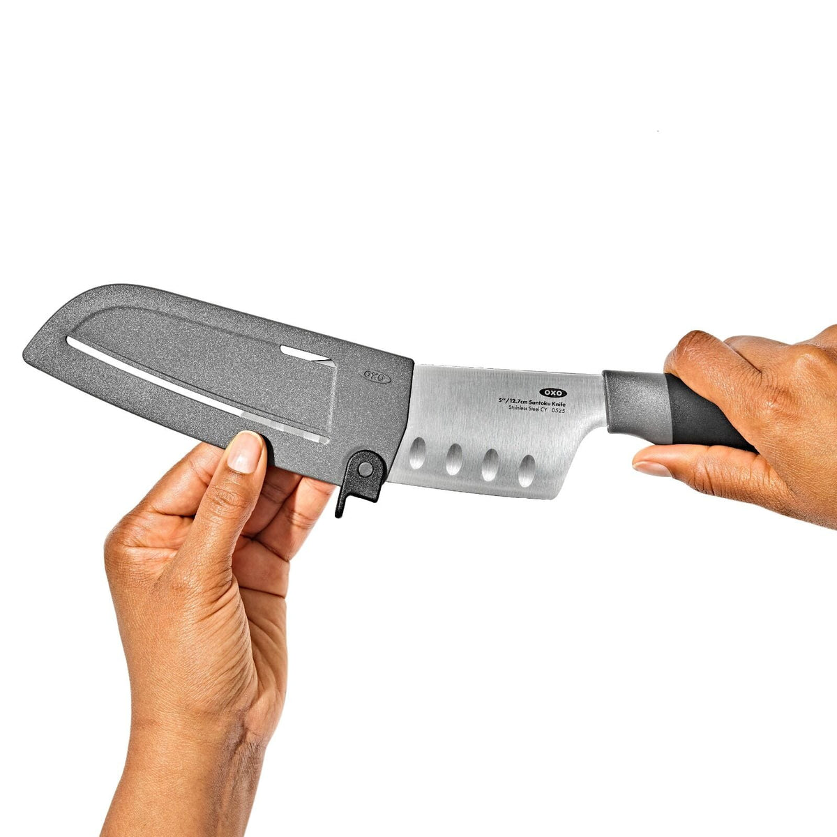 5-in-santoku-knife-with-locking-sheath-h8 oxo_santoku-knife-with-sheath_pdp_02.jpeg