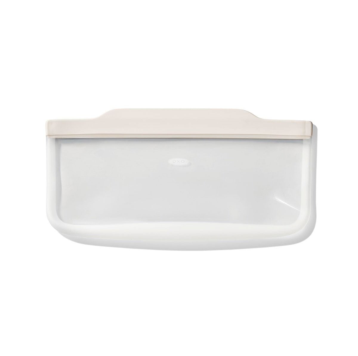 silicone-reusable-bag-slim-bag-20-oz-oat-q9 oxo_silicone_snack_bag-11386400_017.jpg