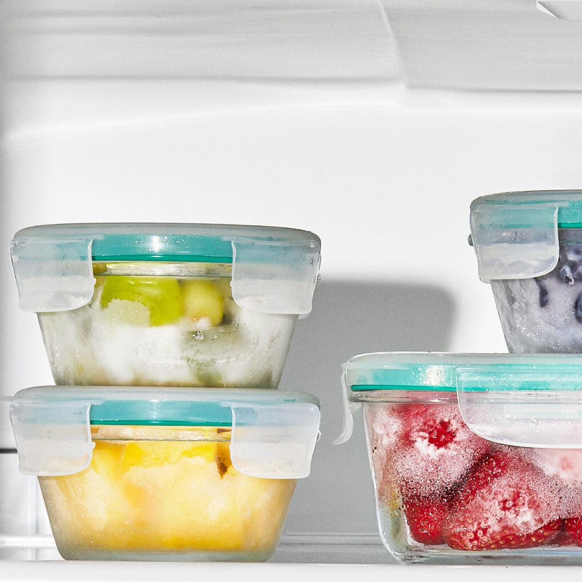 smart-seal-8-piece1-cup-glass-round-container-set-z8 oxo_smart_seal_containers-11382700_014.jpg