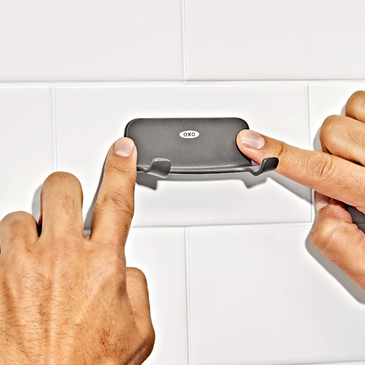 stainless-steel-squeegee-l9 oxo_stainlesssteelsqueegee_pdp_08.jpeg