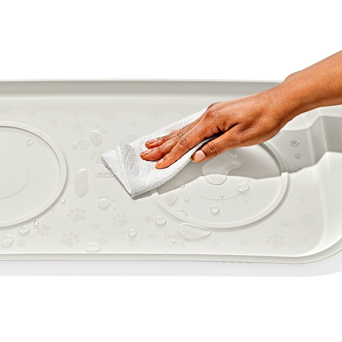 oxo-pet-easy-clean-feeding-mat-e5 pet_7101100_nonslip-feeding-mat_pdp_02.jpeg