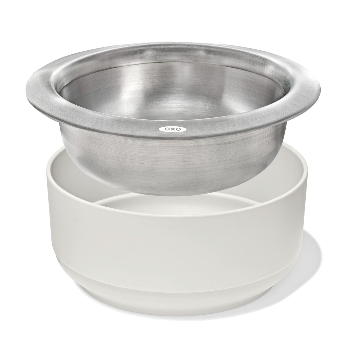 oxo-pet-nonslip-bowl-large-4-cups-950-ml-d8 pet_7102000_nonslip-large-bowl_pdp_05.jpeg