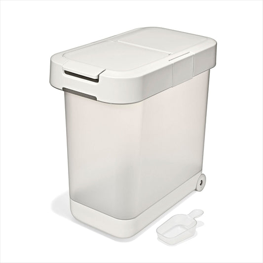 oxo-pet-airtight-food-container-with-scoop-large-y0 pet_7301500_airtight-food-container-large_apdp_00_main.jpeg