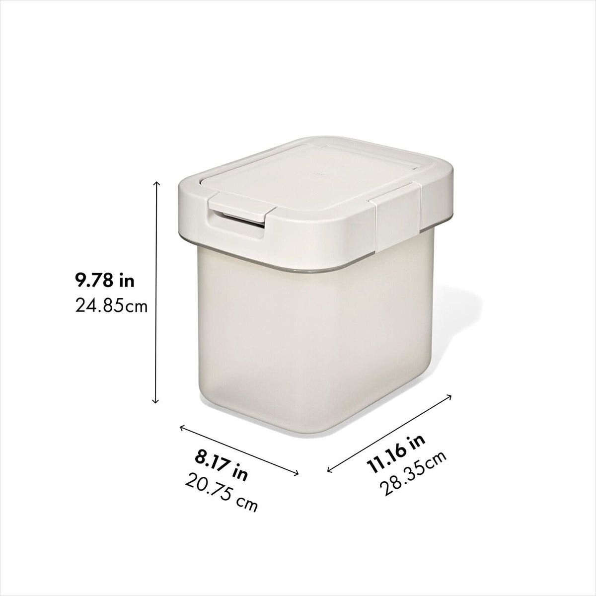 oxo-pet-airtight-food-container-with-scoop-small-n7 pet_7301700_airtight-food-container-small_apdp_01_dim.jpg