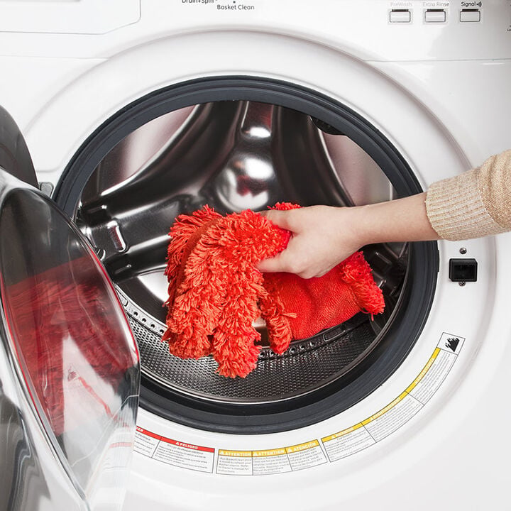 oxo-microfiber-under-appliance-duster-refill-w6 t_6__1_2.jpg