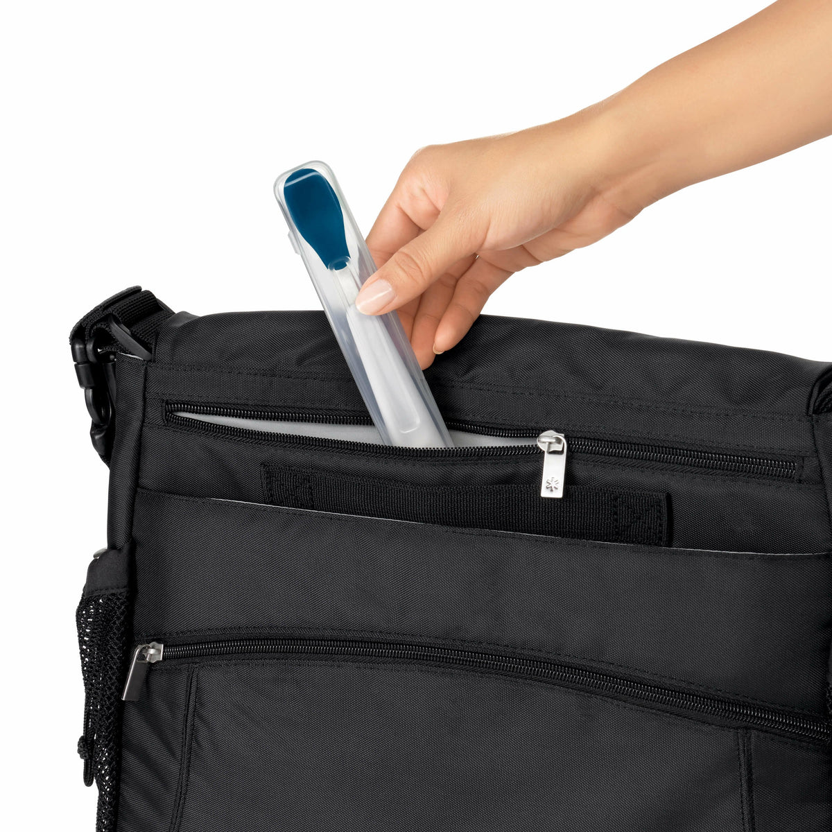 on-the-go-feeding-spoon-g4 tot_61138400_4_1_.jpg