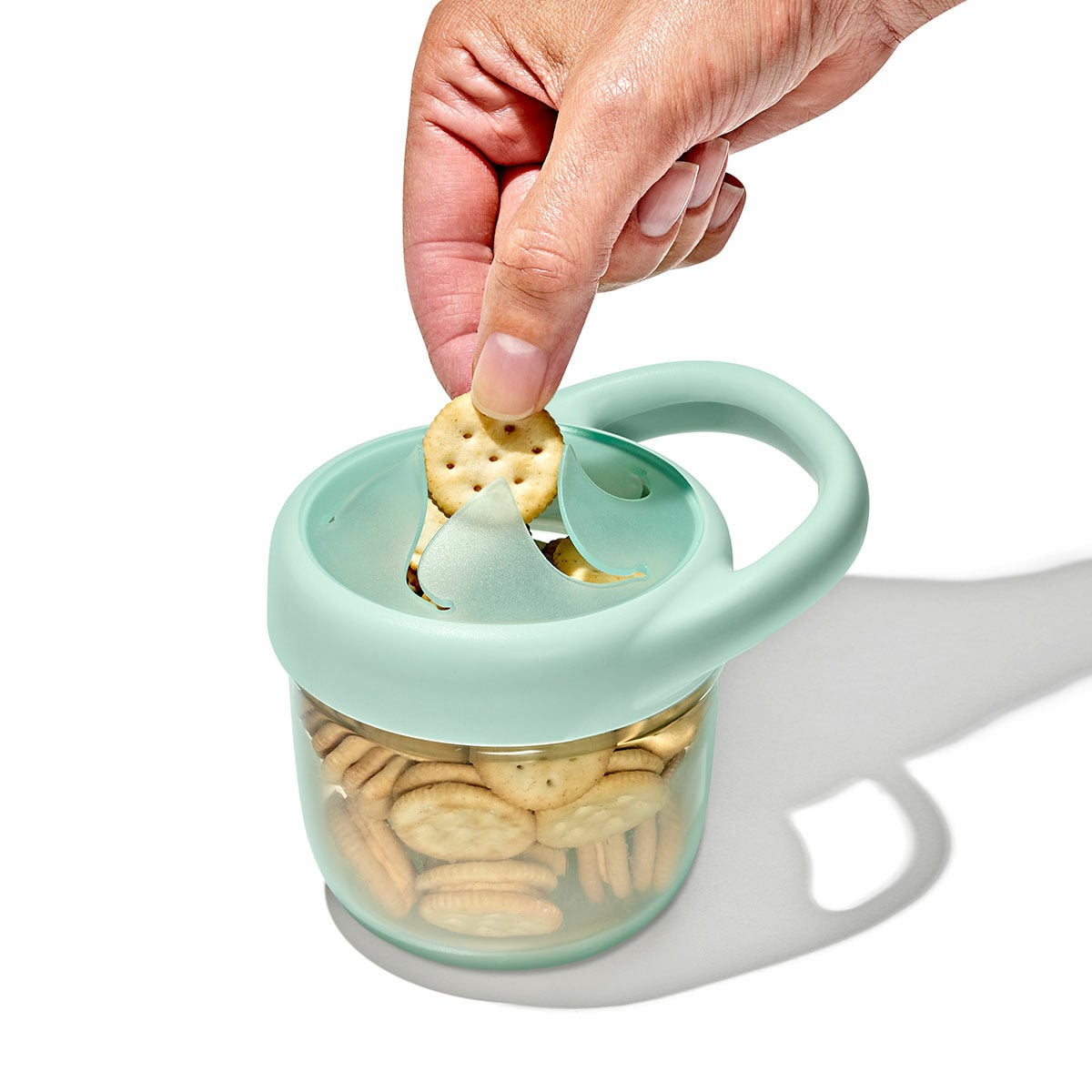 tot-snack-cup-with-lid-2-pack-p4 tot_61167200_snackcupwlid-opalblossom_04.jpg