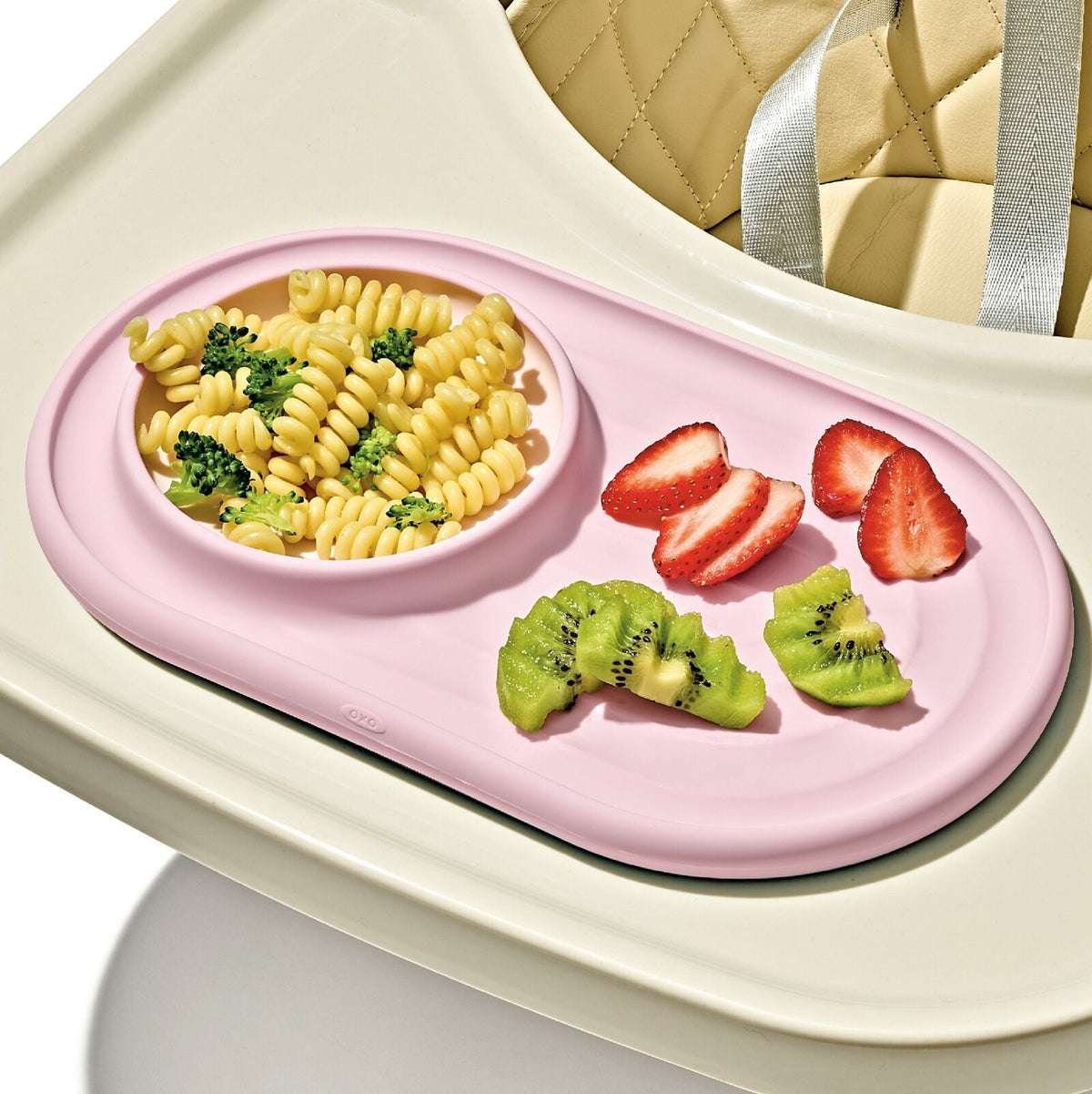 textured-suction-plate-i9 tot_61177600_developmental-plate-blossom_pdp_04.jpeg