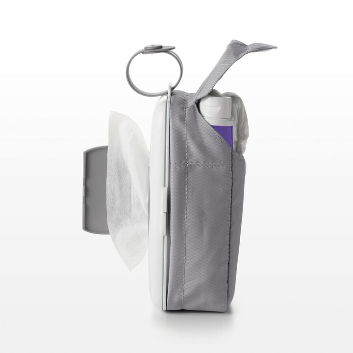 on-the-go-wipes-dispenser-with-diaper-pouch-e7 tot_62100200_3_1.jpg