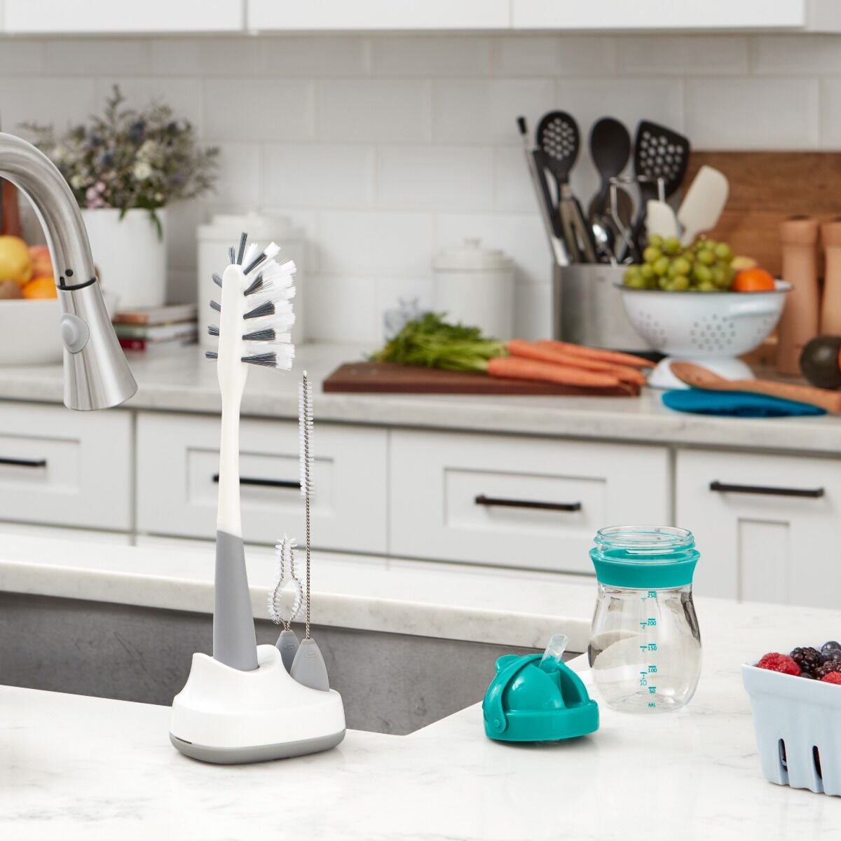 water-bottle-and-straw-cup-cleaning-set-l8 tot_62116600_9.jpg