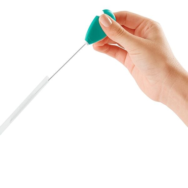 cleaning-set-for-straw-and-sippy-cups-u7 tot_62123100_4.jpg