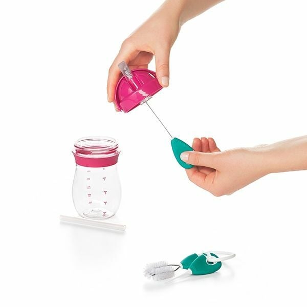 cleaning-set-for-straw-and-sippy-cups-u7 tot_62123100_4e.jpg