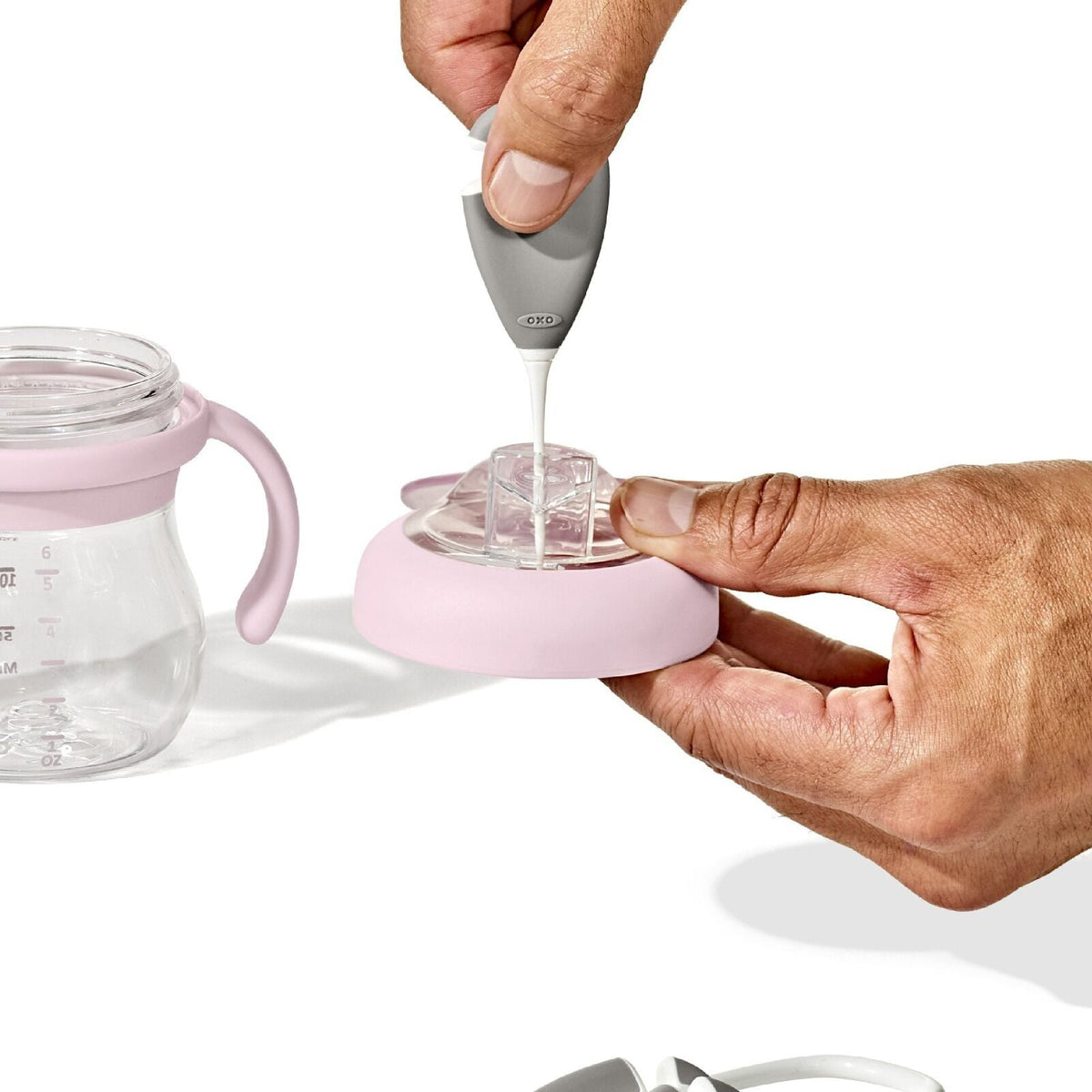 cleaning-set-for-straw-and-sippy-cup-d5 tot_62174500_cleaning-set-straw-sippy-cup_pdp_03.jpeg