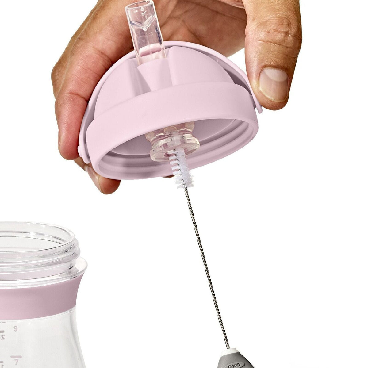 cleaning-set-for-straw-and-sippy-cup-d5 tot_62174500_cleaning-set-straw-sippy-cup_pdp_04.jpeg
