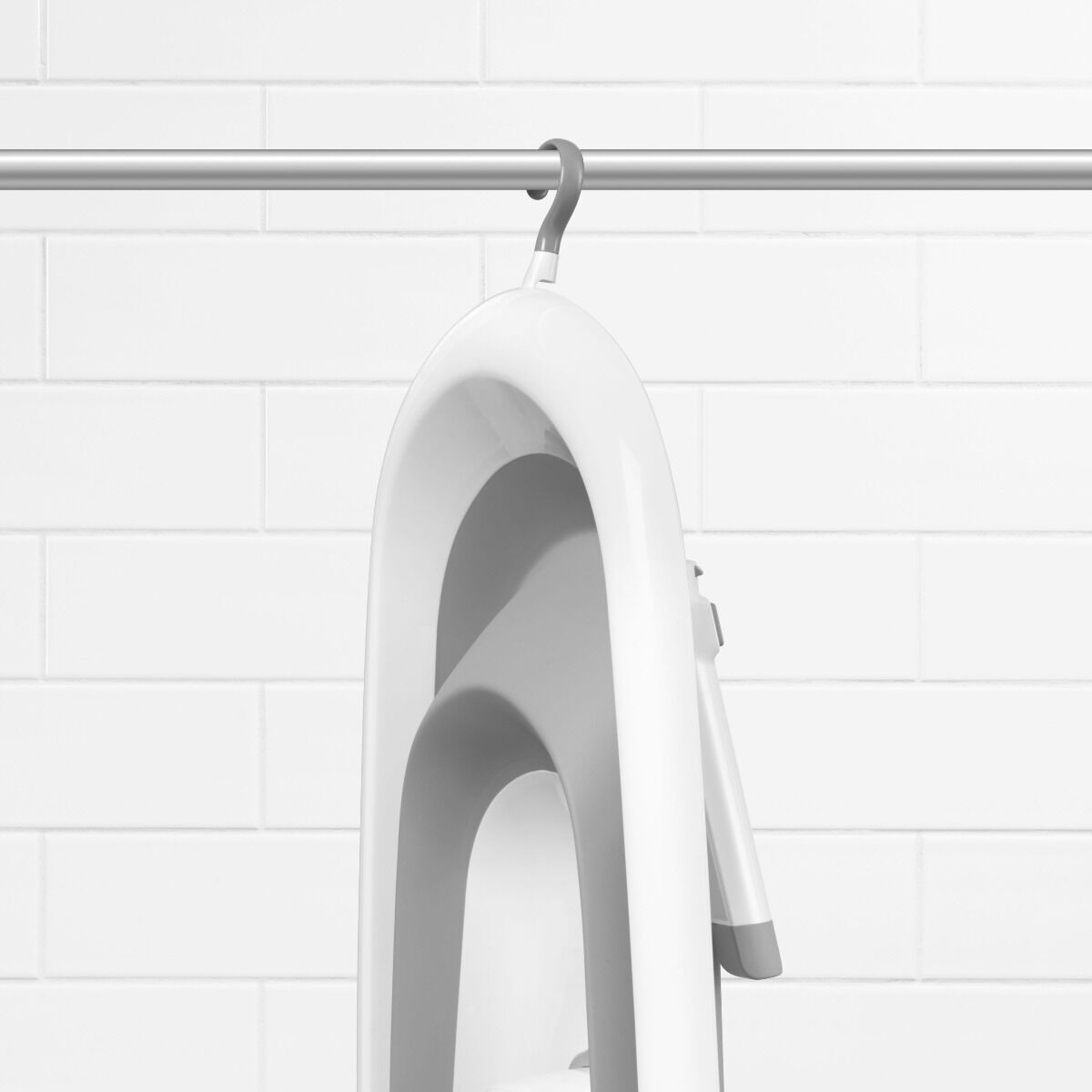 splash-and-store-bathtub-d8 tot_63142700_9.jpg