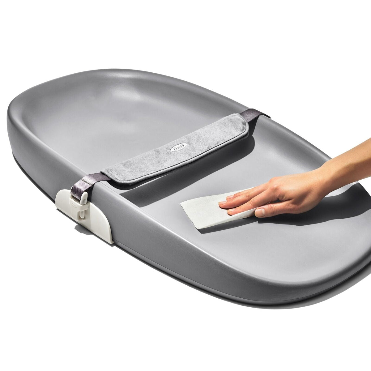 tot-changing-pad-gray-j7 tot_63154800_changingpad_pdp_04.jpg