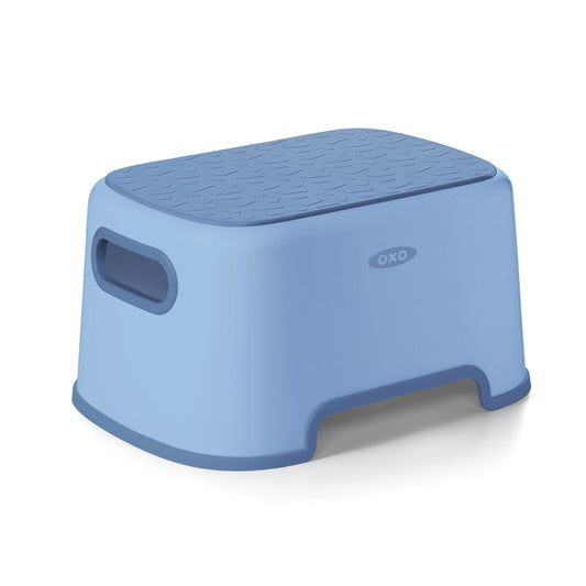 step-stool-dusk-r6 tot_63171600_step-stool-dusk_00_main.jpeg