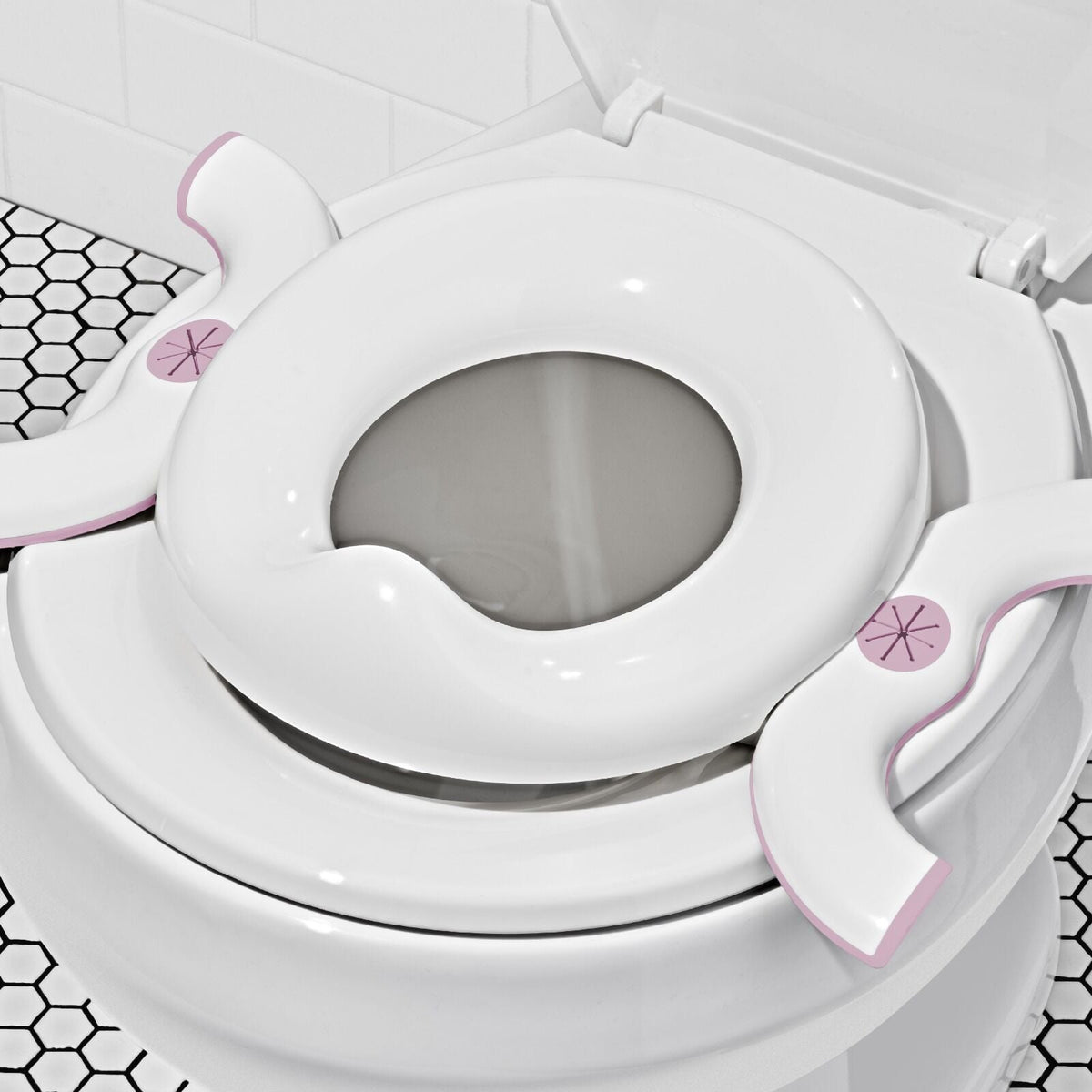 oxo-tot-2-in-1-go-potty-blossom-z0 tot_63172200_2in1-go-potty-blossom_pdp_03.jpeg