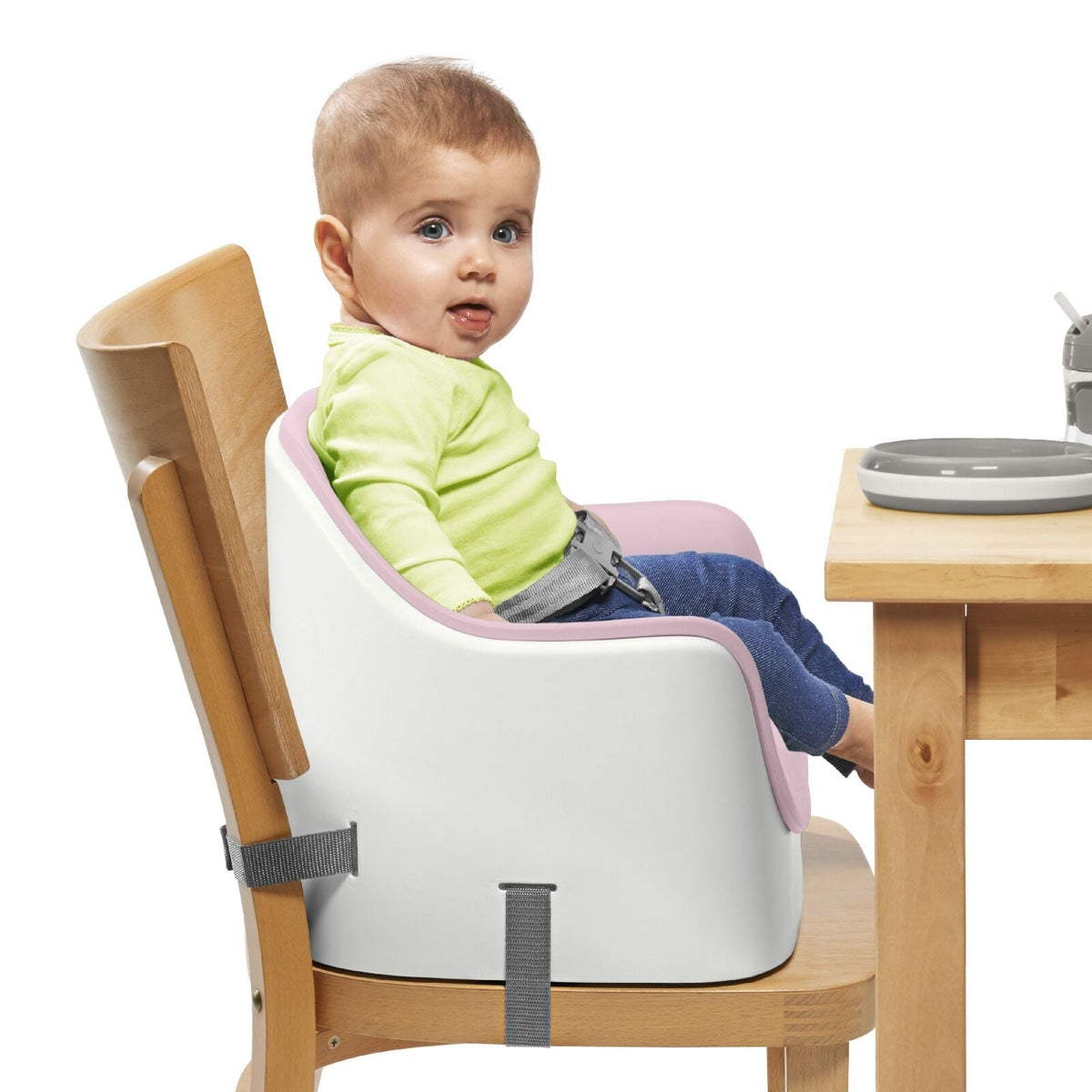 nest-booster-seat-2-0-y6 tot_63172700_nest_2_blossom_pdp_03.jpeg